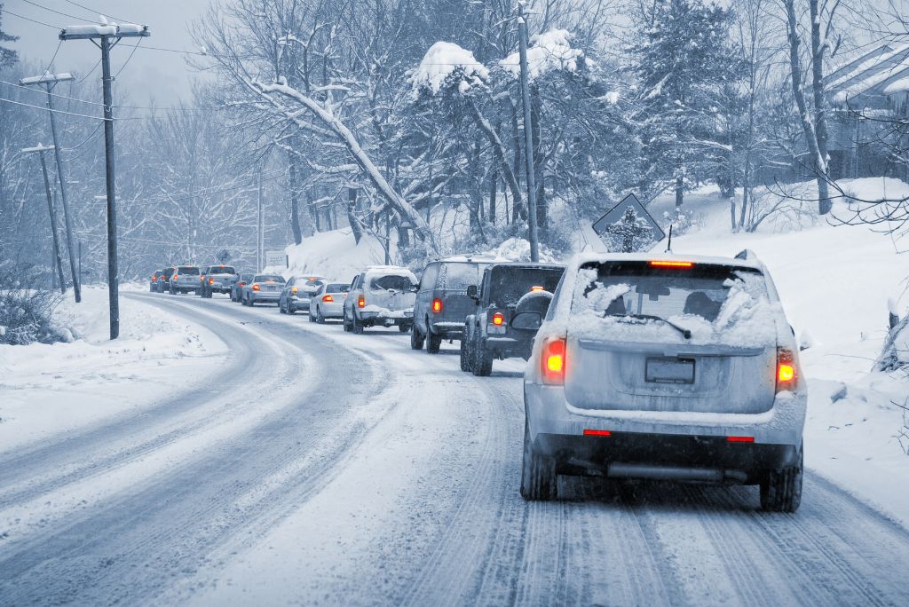 Top 8 Winter Driving Safety Tips